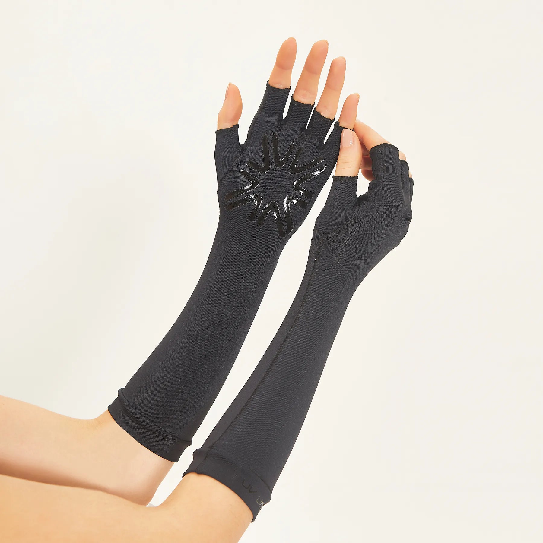 Guante Largo UV 50+ Negro